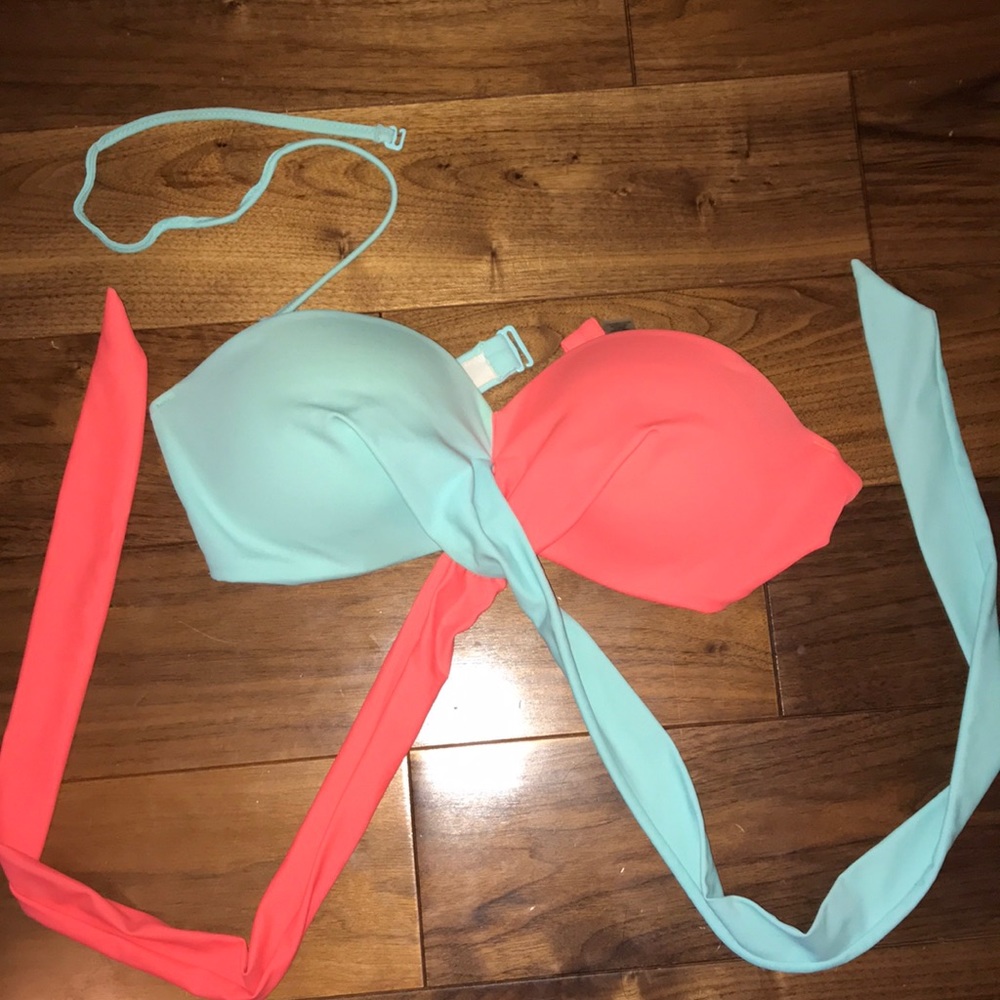 Bikini top